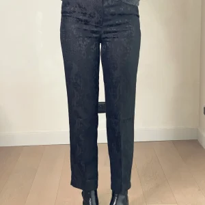 Pantalon Irina – Pantalon droit jacquard noir