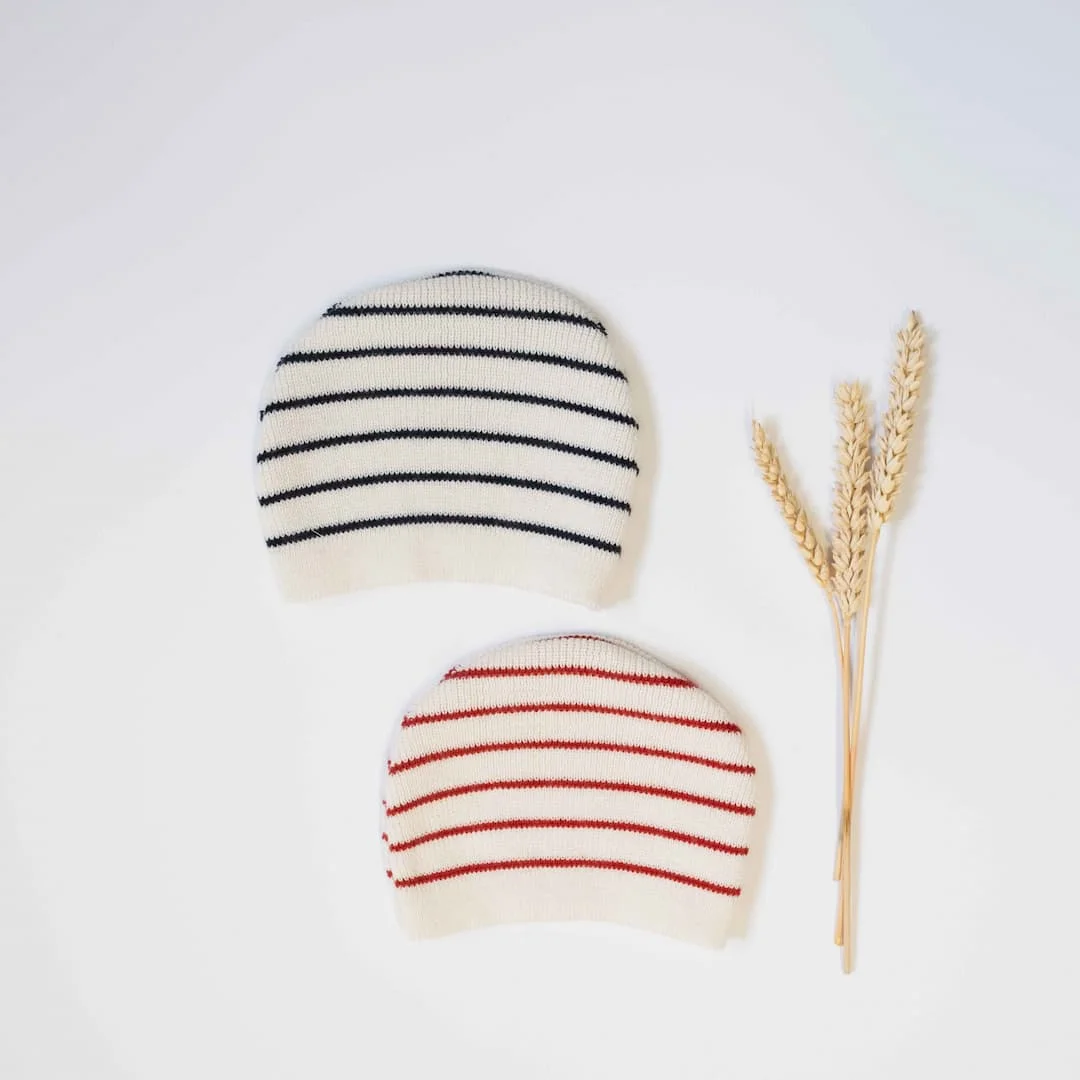 Bonnet en laine mélangée – Collection «Petits Marins». – Image 2