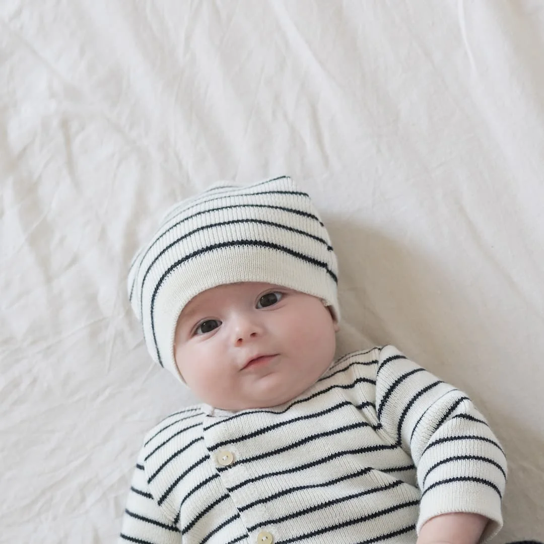 Bonnet en laine mélangée – Collection «Petits Marins».