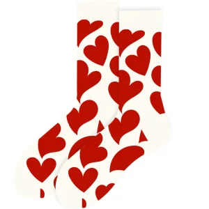Chaussettes blanches à grands cœurs rouges