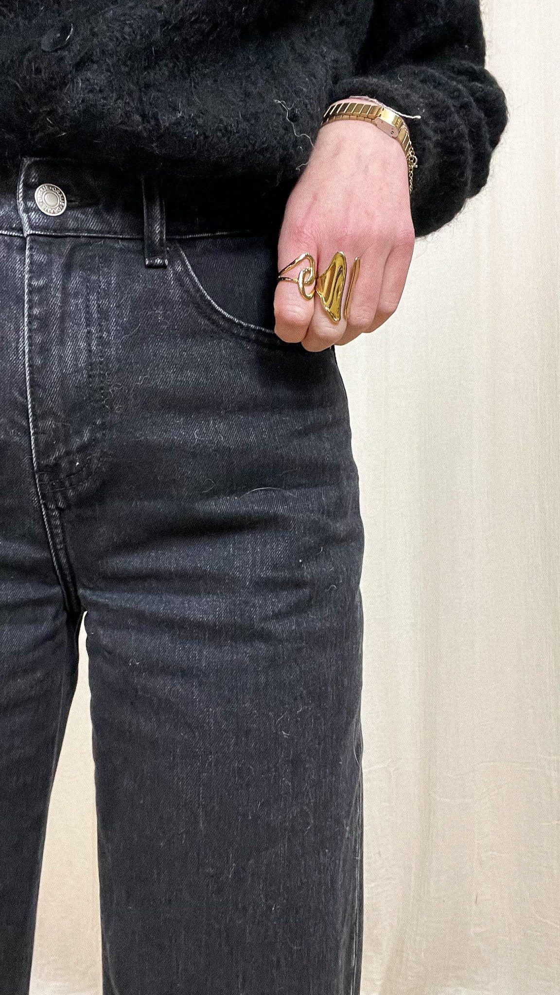 Jean Brandy Oraije – Coupe balloon noir délavé – Image 6