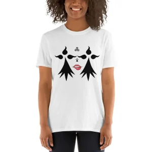 Tee-shirt Breton avec hermines visage de femme